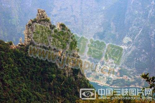 手机铃声 《三峡春秋》简谱